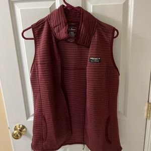 LL Bean maroon vest